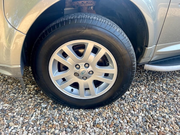 Used Land Rover Freelander 2 2011 for sale - 76011420: Photo 32