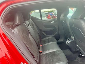 Used Volvo XC40 2019 for sale - 79696327: Photo