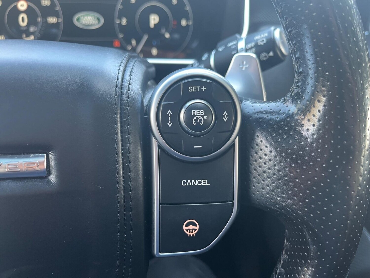 Used Land Rover Range Rover Sport 2017 for sale - 76776413: Photo 33