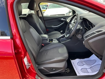 Used Ford Focus 2011 for sale - 78027269: Photo