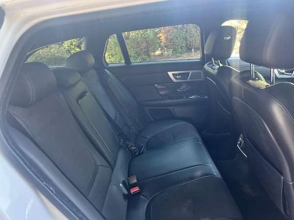 Used Jaguar XF 2015 for sale - 75523650: Photo 22