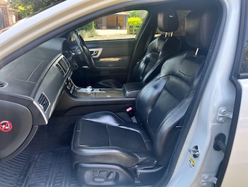 Used Jaguar XF 2015 for sale - 75523650: Photo