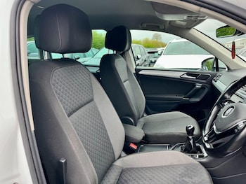 Used Volkswagen Tiguan 2016 for sale - 77805065: Photo