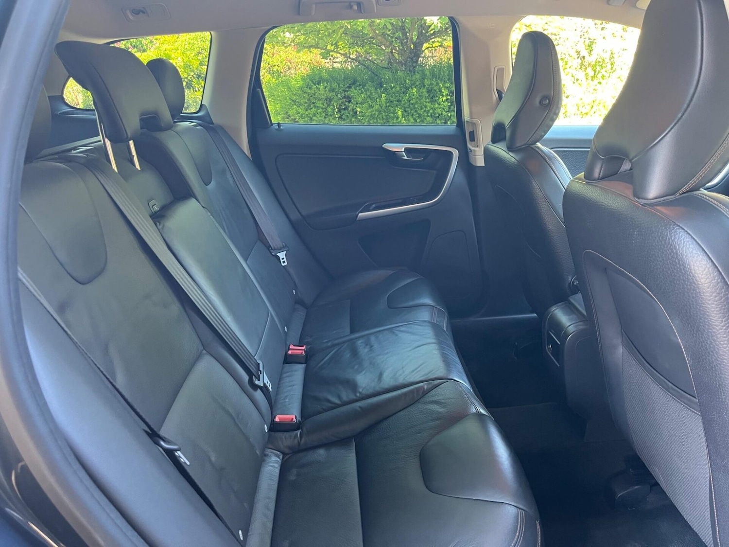 Used Volvo XC60 2009 for sale - 76776463: Photo 16