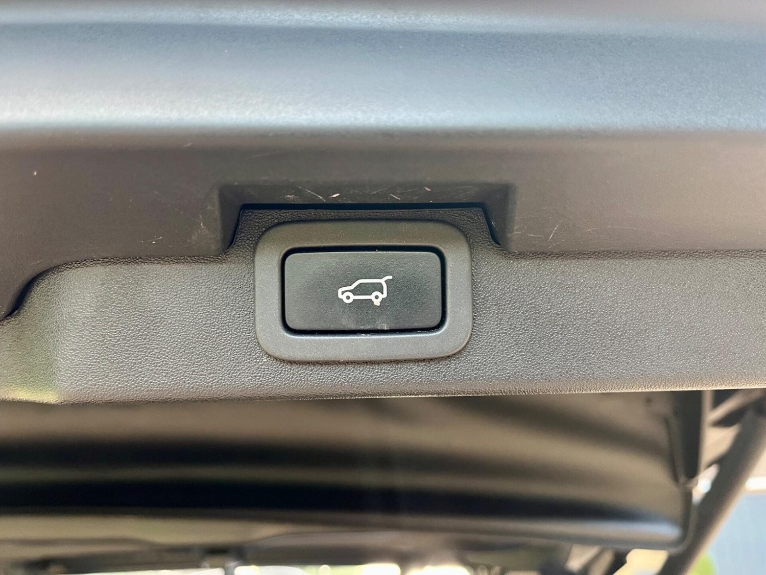 Used Land Rover Discovery 2017 for sale - 76859938: Photo 19