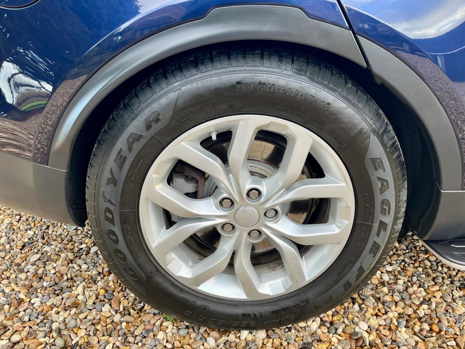 Used Land Rover Discovery 2017 for sale - 76859938: Photo 22