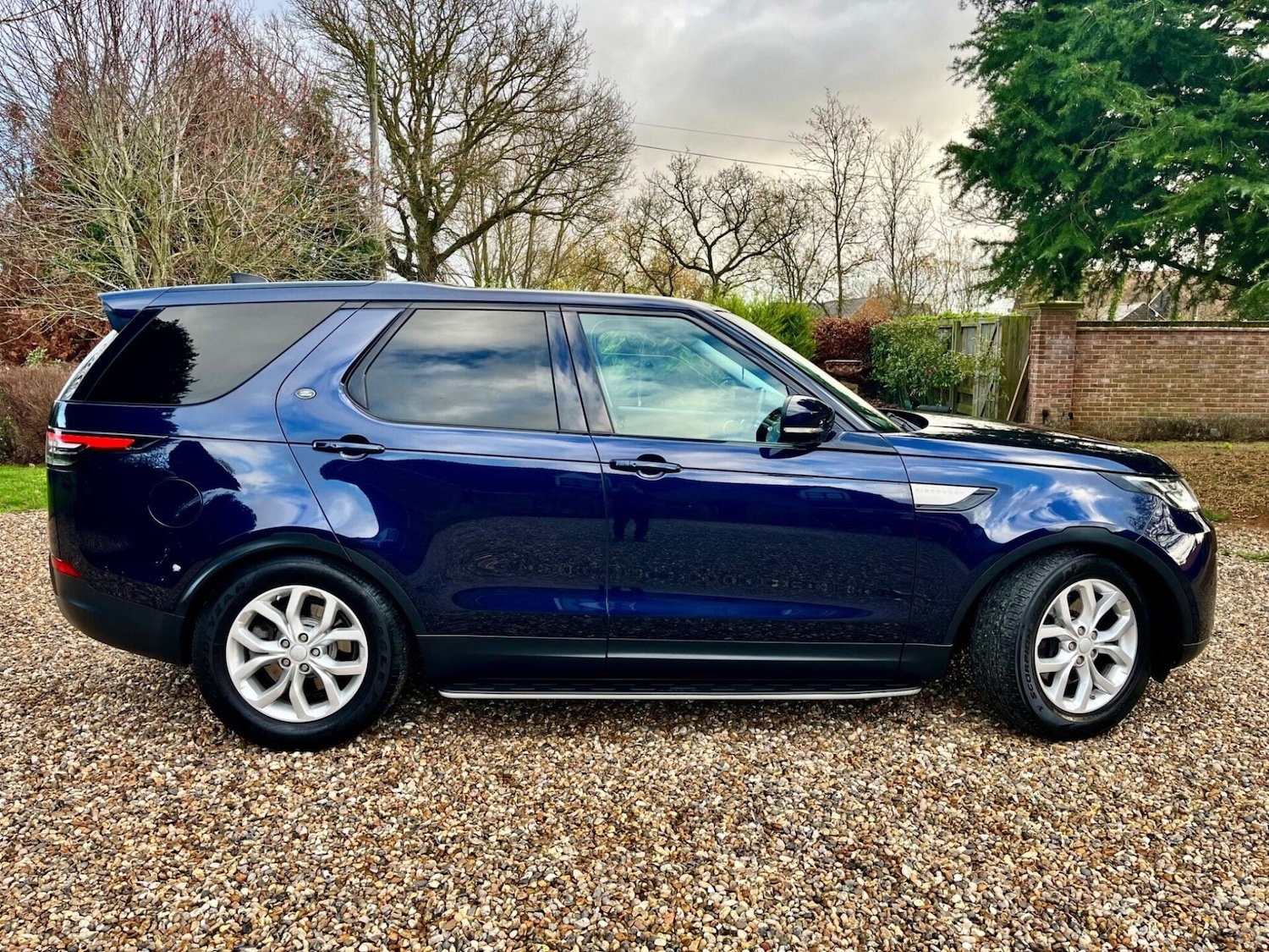 Used Land Rover Discovery 2017 for sale - 76859938: Photo 8