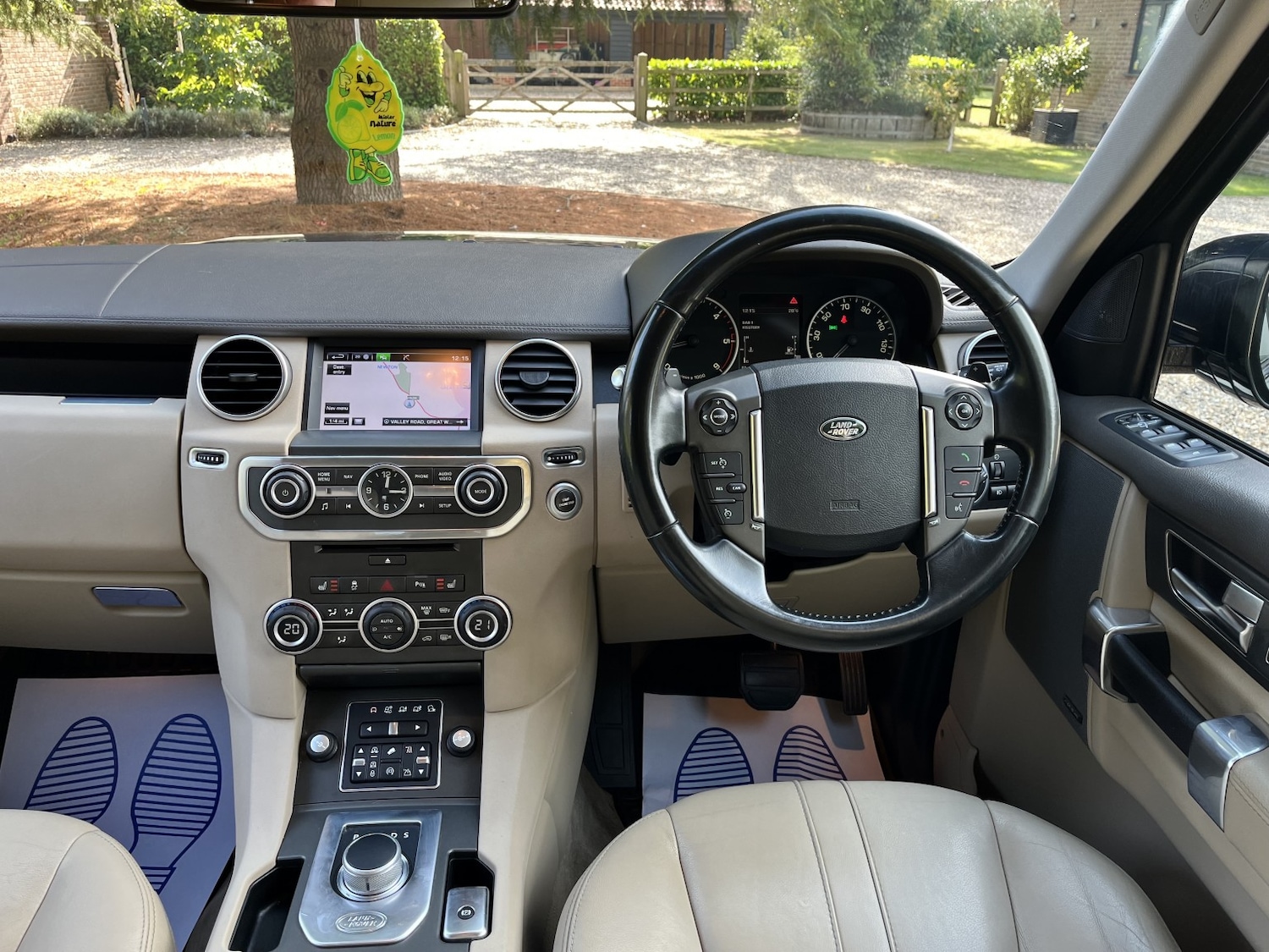 Used Land Rover Discovery 4 2015 for sale - 76107429: Photo 17