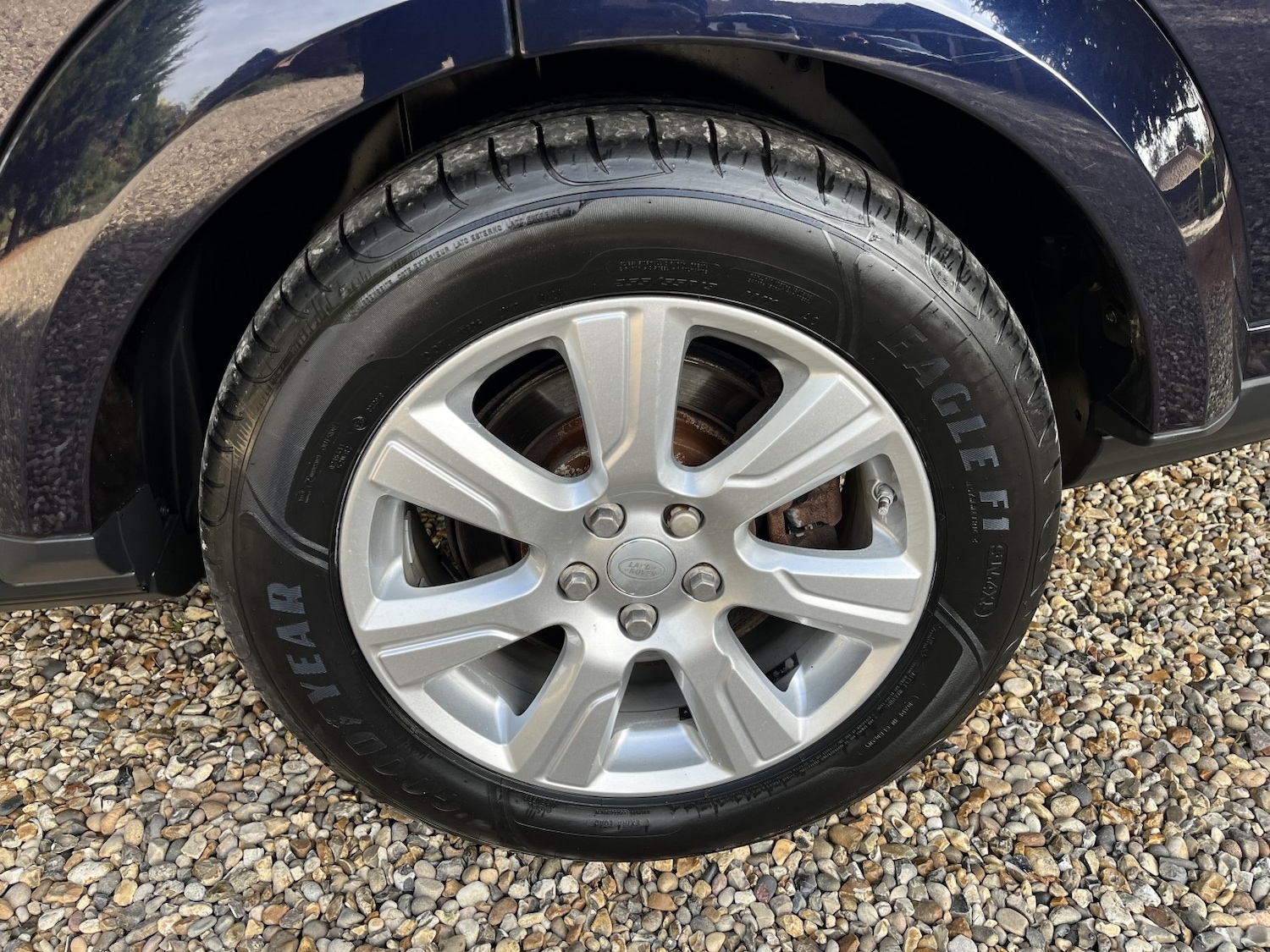 Used Land Rover Discovery 4 2015 for sale - 76107429: Photo 25