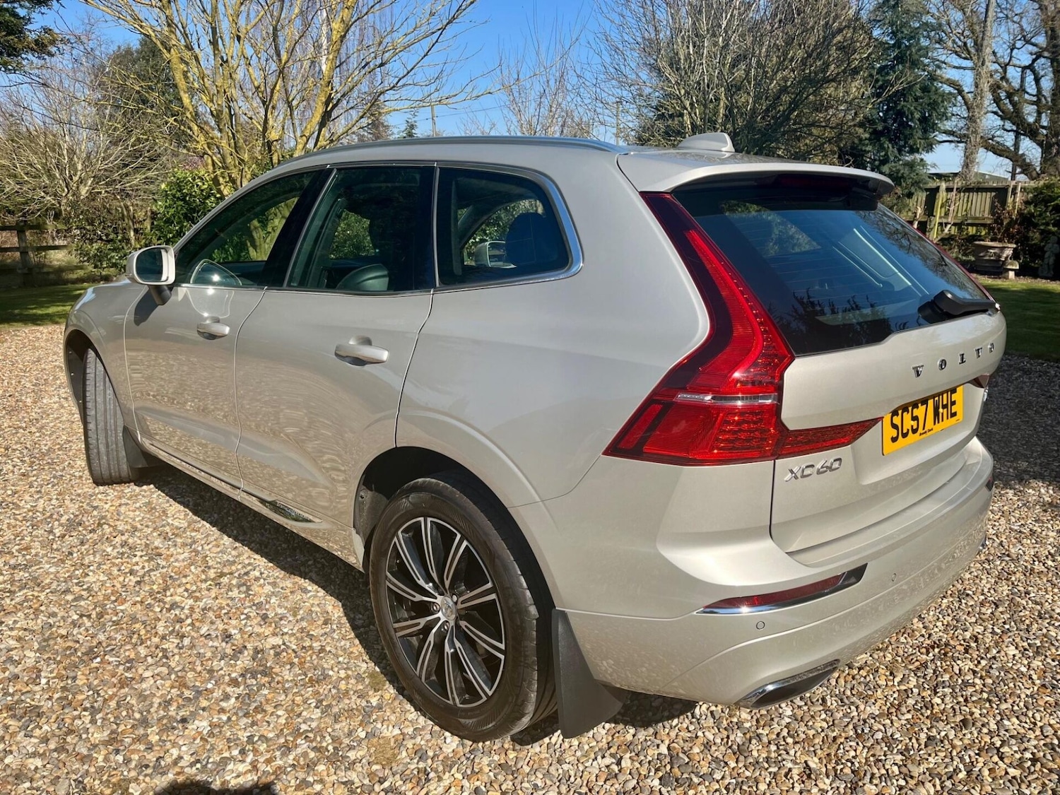 Used Volvo XC60 2017 for sale - 76776459: Photo 10