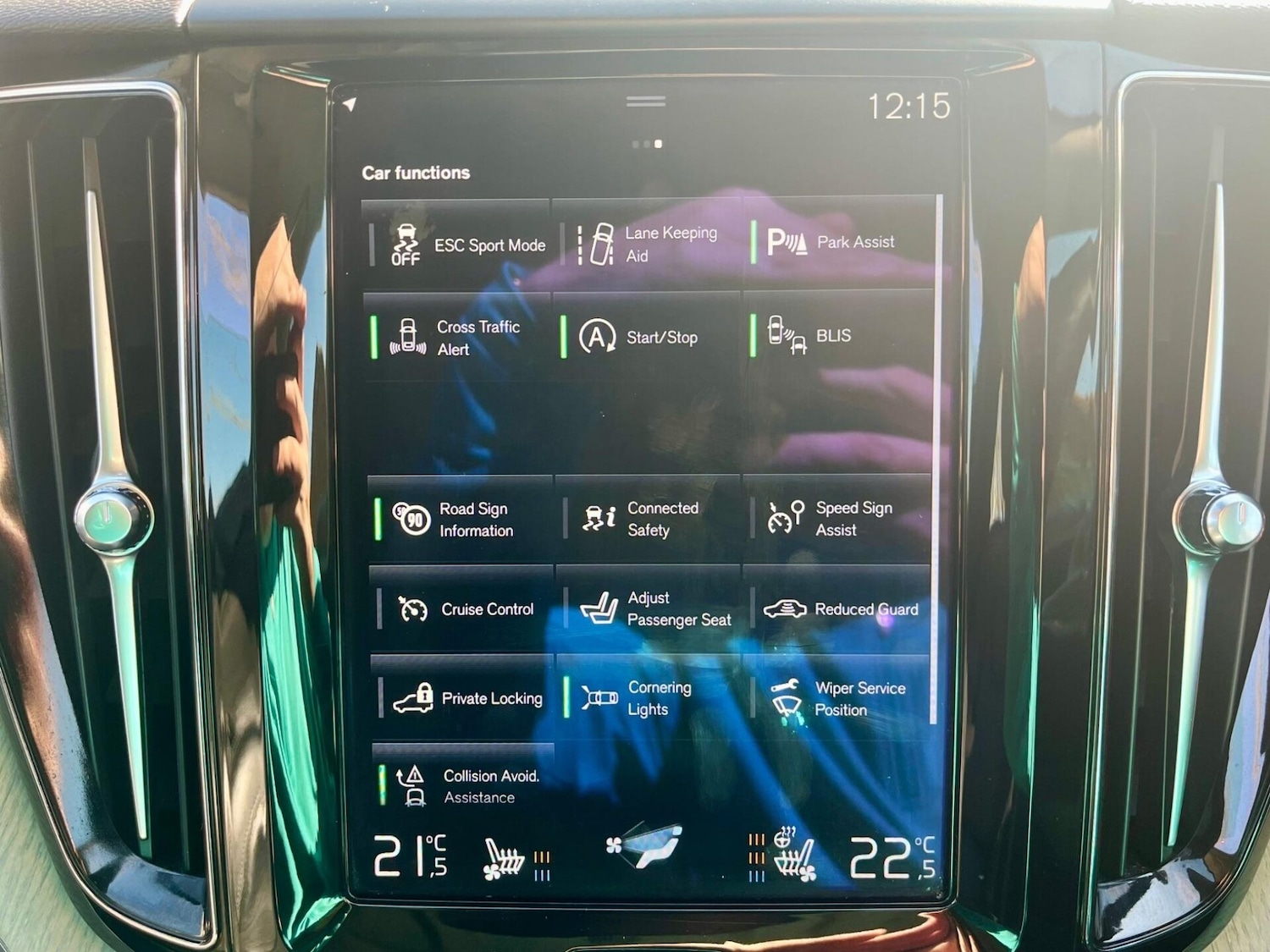 Used Volvo XC60 2017 for sale - 76776459: Photo 19