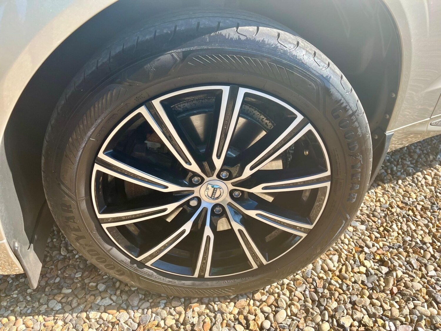 Used Volvo XC60 2017 for sale - 76776459: Photo 30