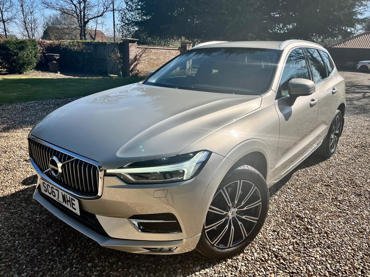 Used Volvo XC60 2017 for sale - 76776459: Photo 5