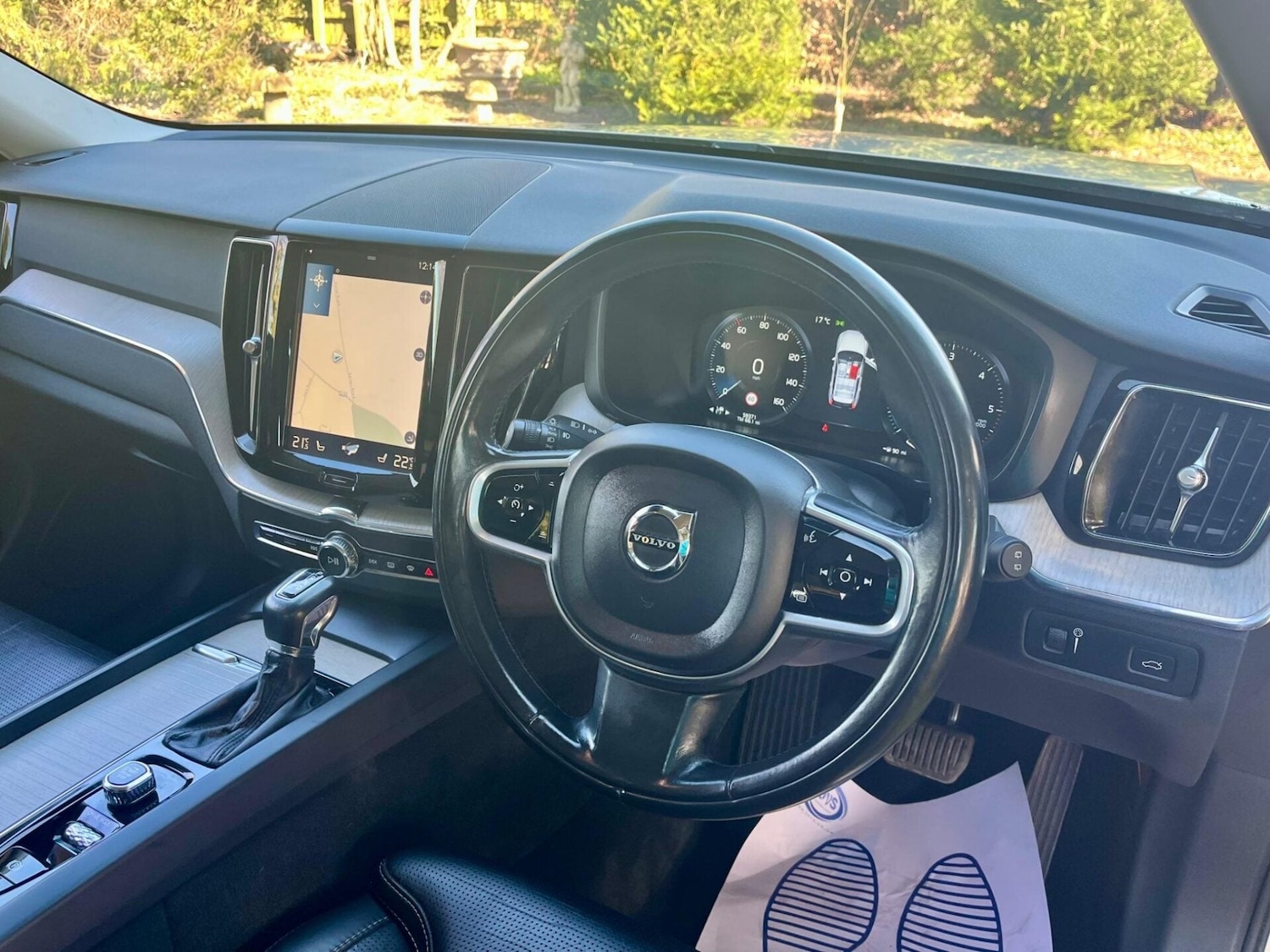 Used Volvo XC60 2017 for sale - 76776459: Photo 9