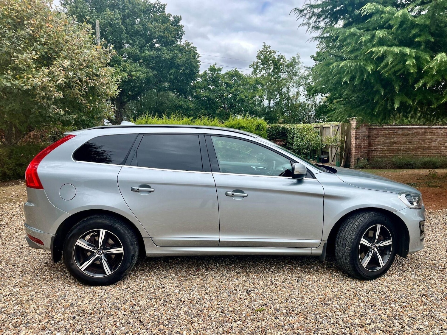 Used Volvo XC60 2017 for sale - 76776457: Photo 16
