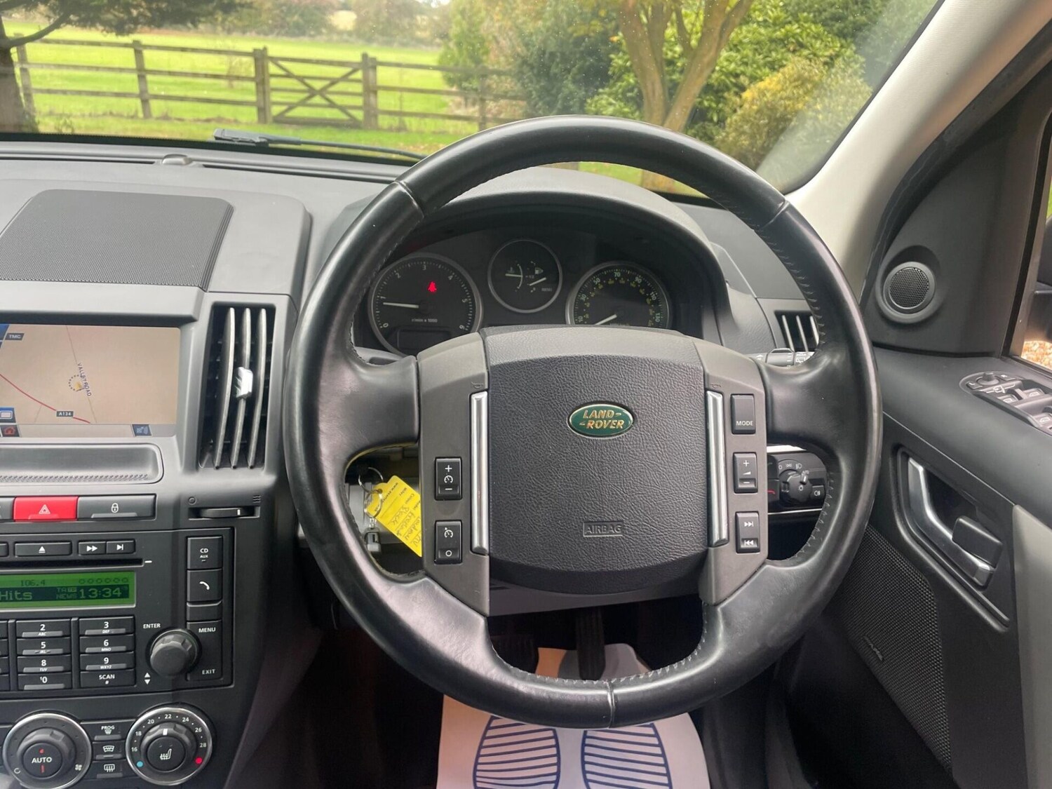 Used Land Rover Freelander 2010 for sale - 76863098: Photo 32