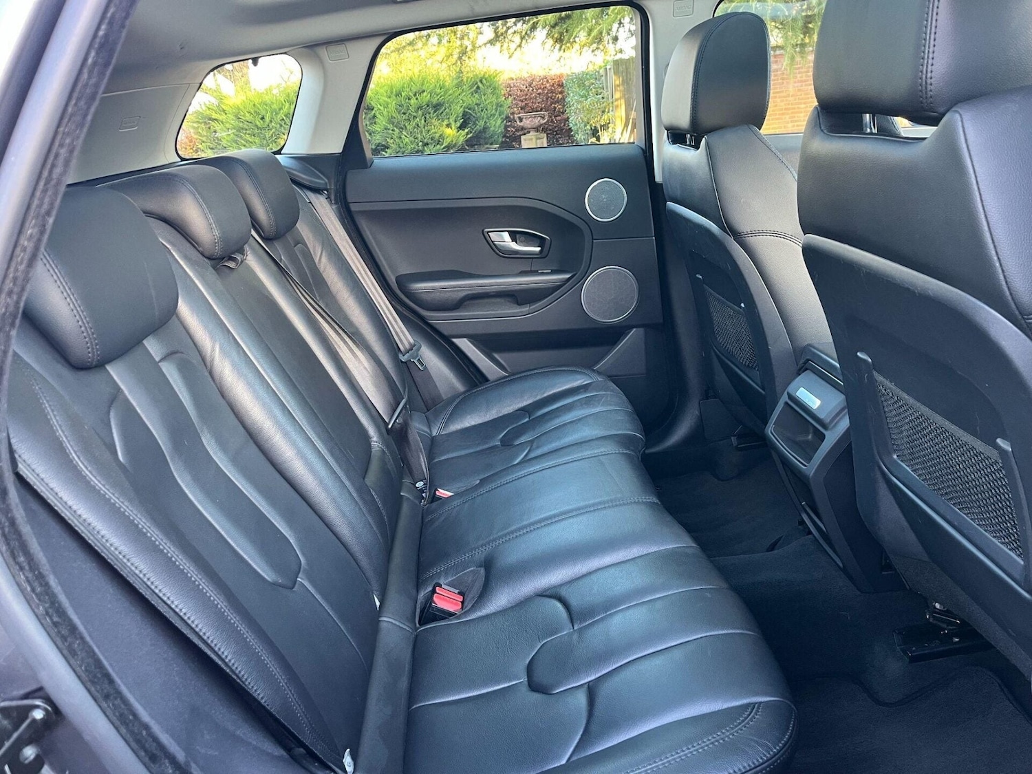 Used Land Rover Range Rover Evoque 2015 for sale - 76776437: Photo 4