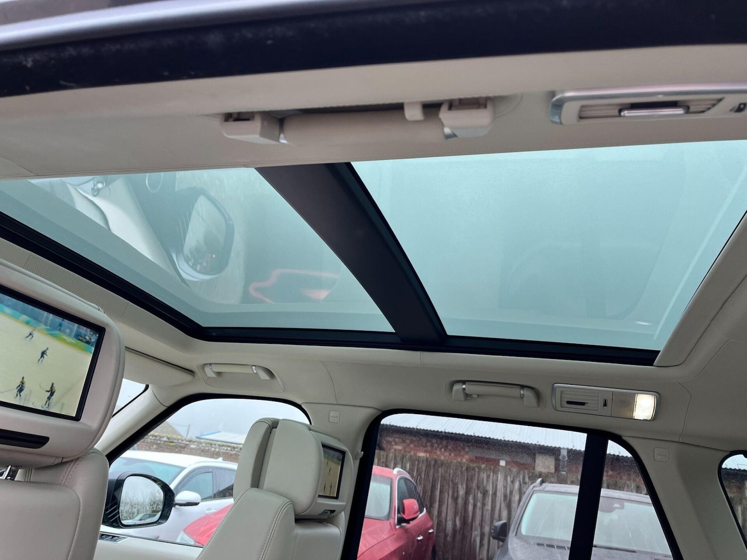 Used Land Rover Range Rover 2014 for sale - 77557353: Photo 16