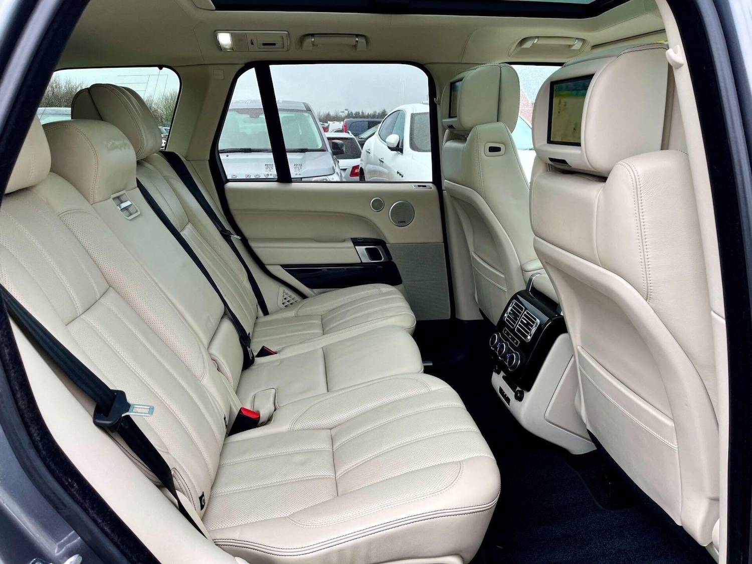 Used Land Rover Range Rover 2014 for sale - 77557353: Photo 2