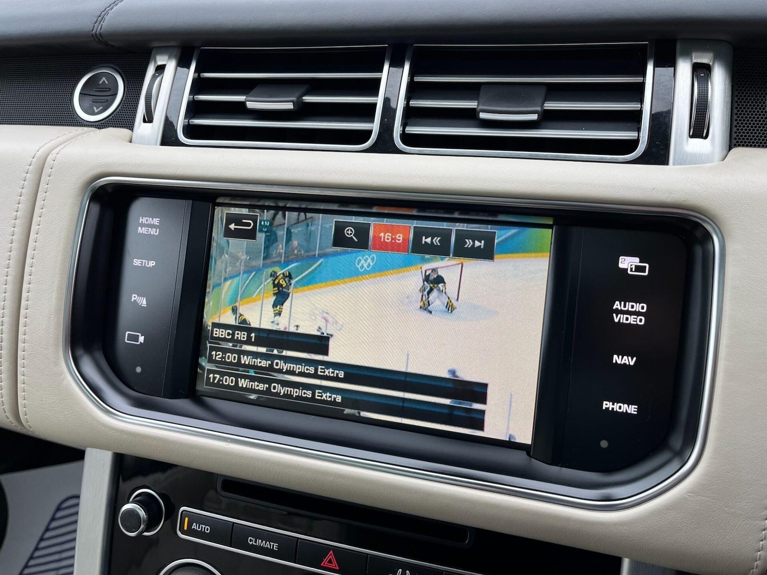 Used Land Rover Range Rover 2014 for sale - 77557353: Photo 31