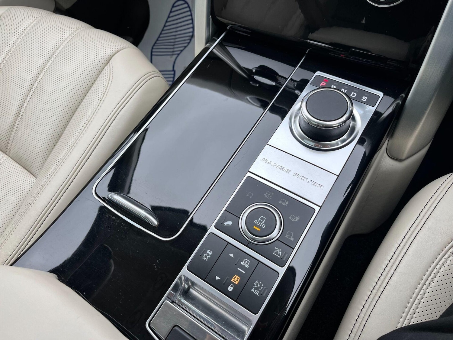 Used Land Rover Range Rover 2014 for sale - 77557353: Photo 32