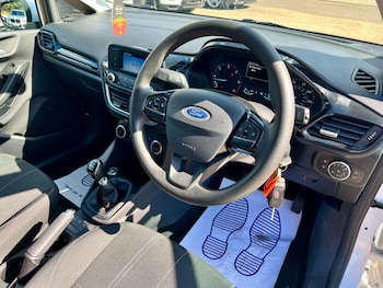 Used Ford Fiesta 2019 for sale - 79314550: Photo
