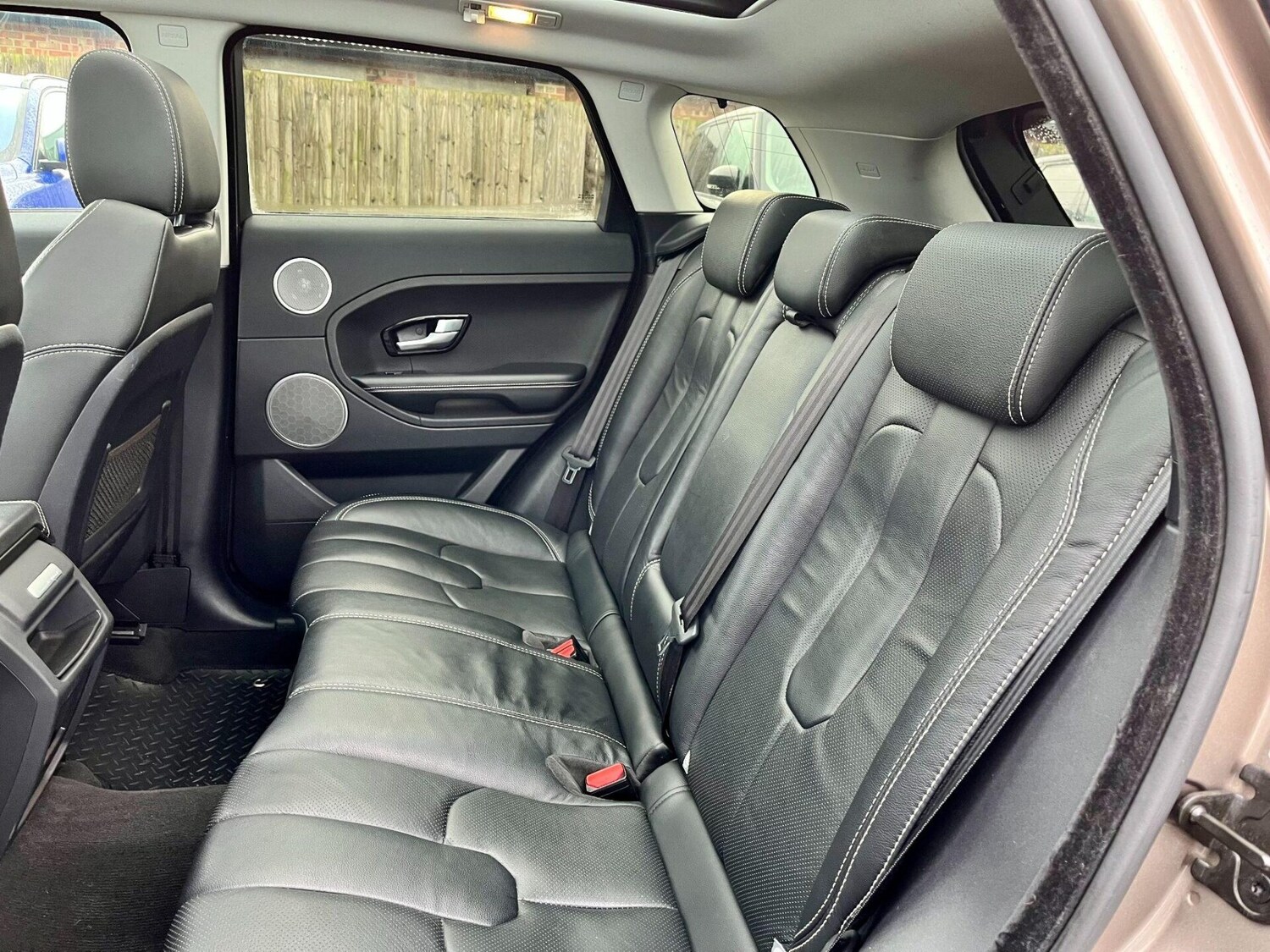 Used Land Rover Range Rover Evoque 2015 for sale - 77394057: Photo 29