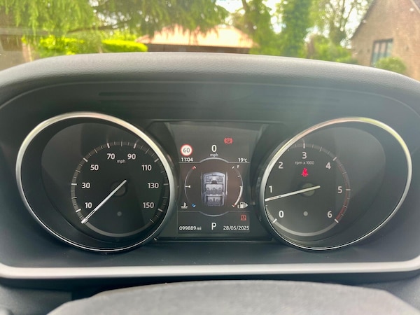 Used Land Rover Discovery 2017 for sale - 75084037: Photo 23