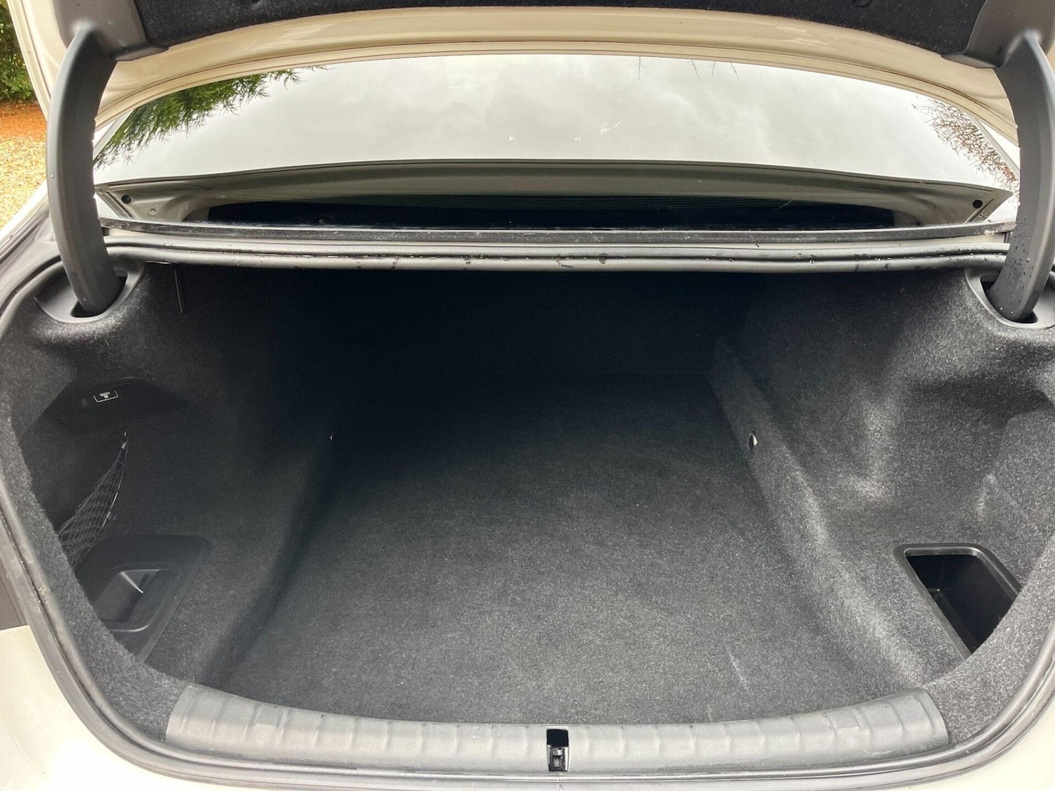 Used BMW 5 Series 2017 for sale - 76776464: Photo 11