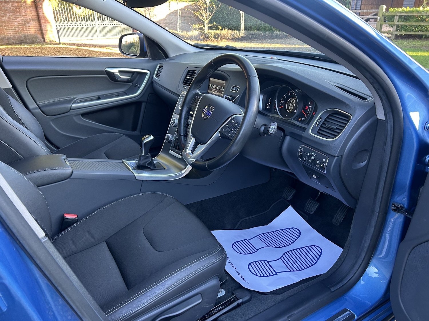 Used Volvo V60 2016 for sale - 76656078: Photo 19