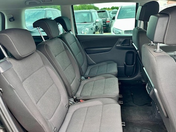 Used Volkswagen Sharan 2018 for sale - 78735054: Photo