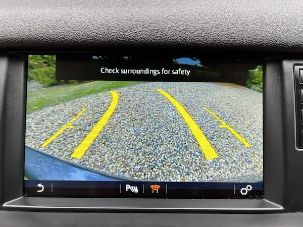 Used Land Rover Discovery Sport 2015 for sale - 76225315: Photo 10