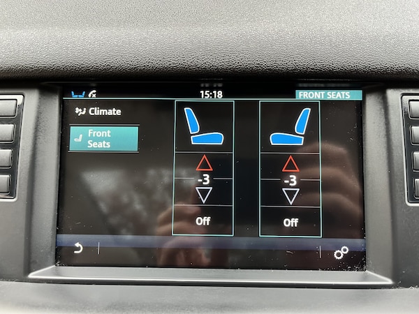 Used Land Rover Discovery Sport 2015 for sale - 76225315: Photo 13