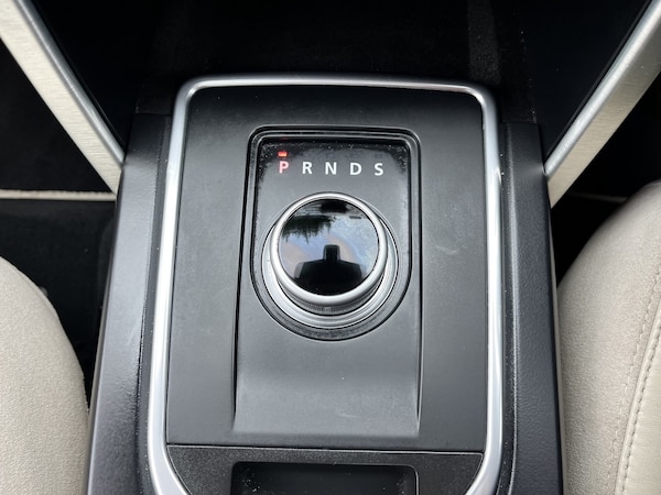 Used Land Rover Discovery Sport 2015 for sale - 76225315: Photo 22