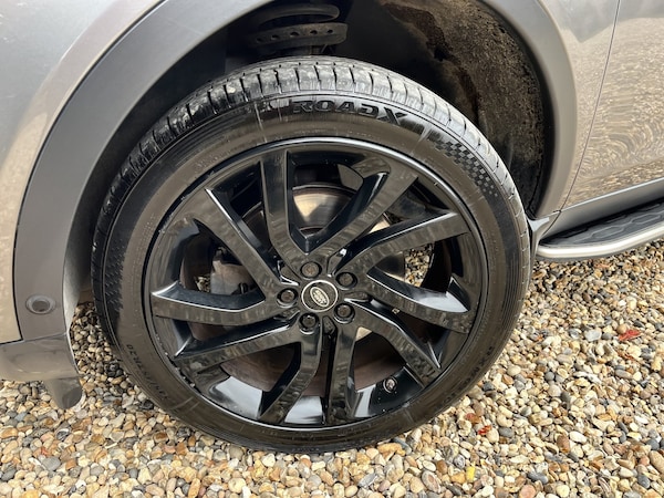 Used Land Rover Discovery Sport 2015 for sale - 76225315: Photo 24