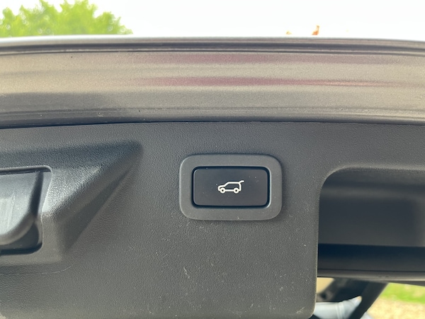 Used Land Rover Discovery Sport 2015 for sale - 76225315: Photo 31