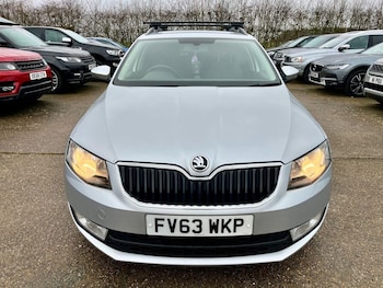 Used Skoda Octavia 2013 for sale - 77275188: Photo