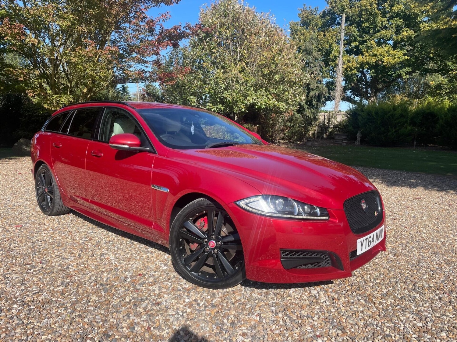 Used Jaguar XF 2014 for sale - 76776452: Photo 19