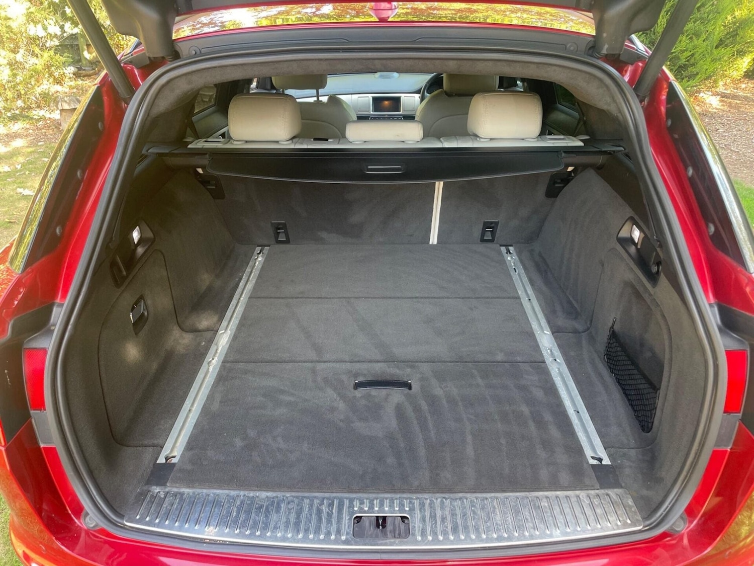 Used Jaguar XF 2014 for sale - 76776452: Photo 8