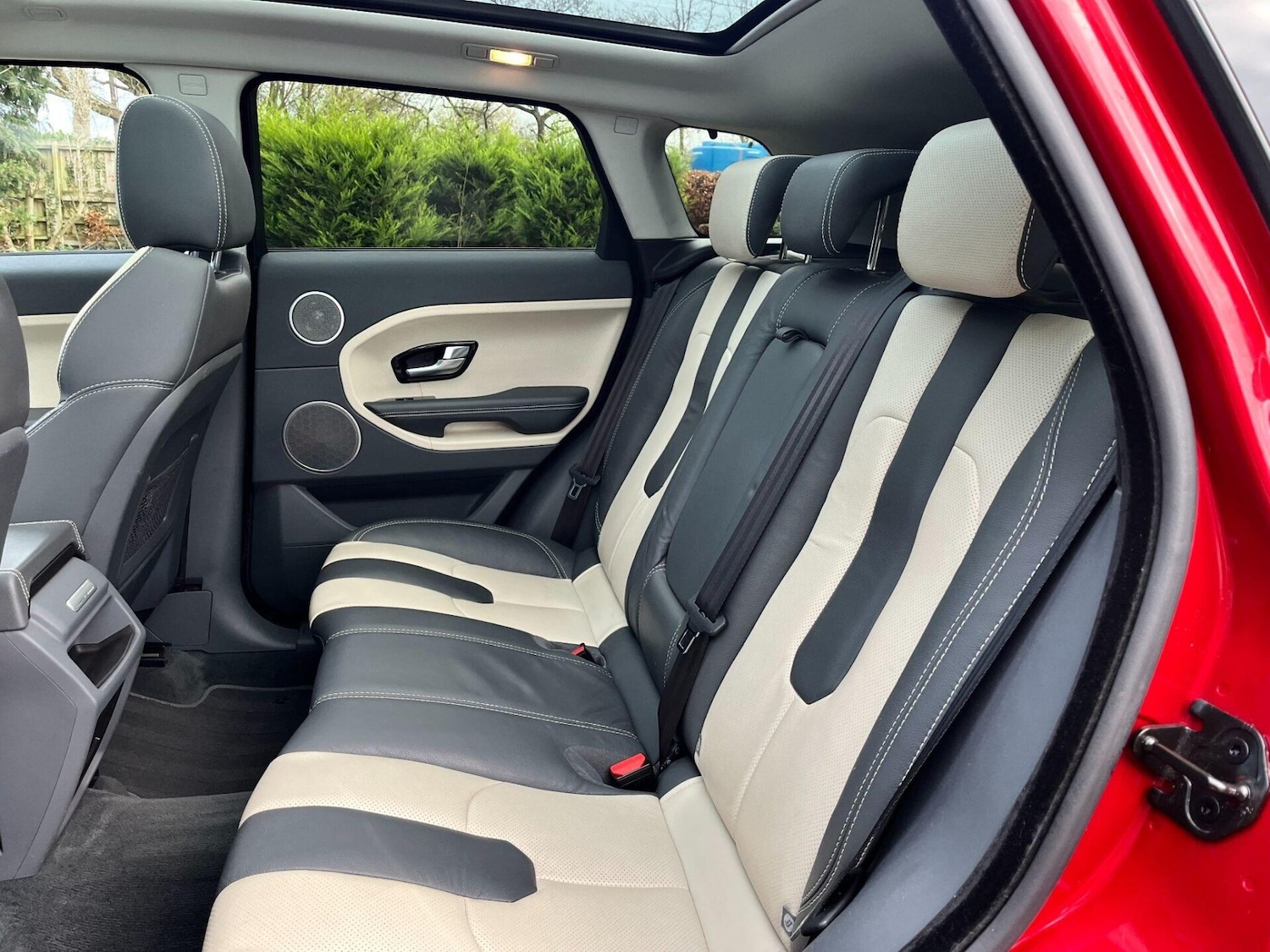 Used Land Rover Range Rover Evoque 2015 for sale - 76958633: Photo 30