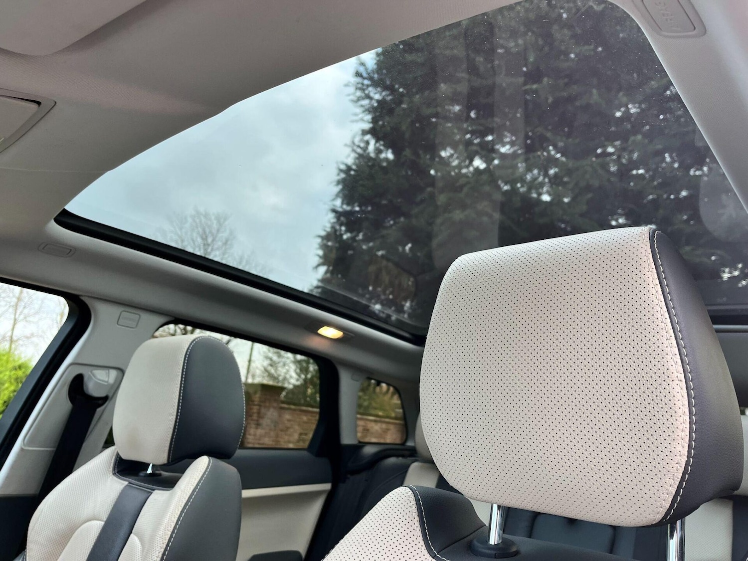 Used Land Rover Range Rover Evoque 2015 for sale - 76958633: Photo 5