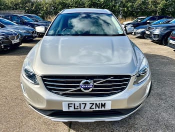 Used Volvo XC60 2017 for sale - 79734056: Photo