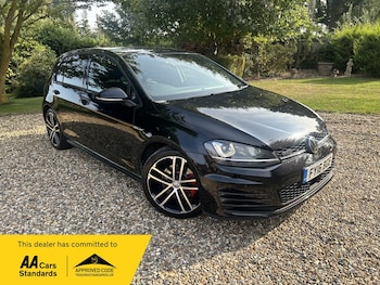 Used Volkswagen Golf 2016 for sale - 75475488: Photo