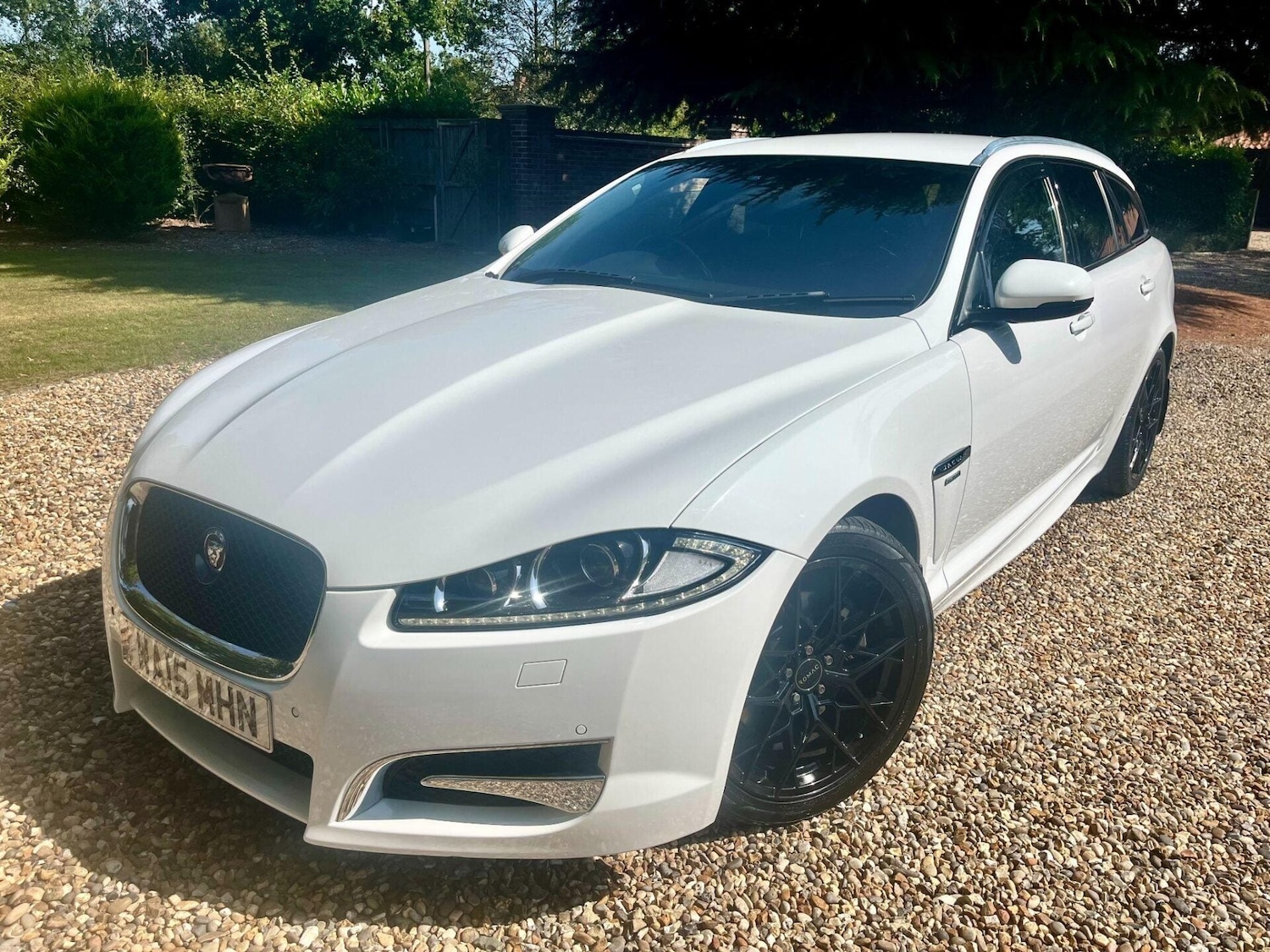 Used Jaguar XF 2015 for sale - 76776447: Photo 5