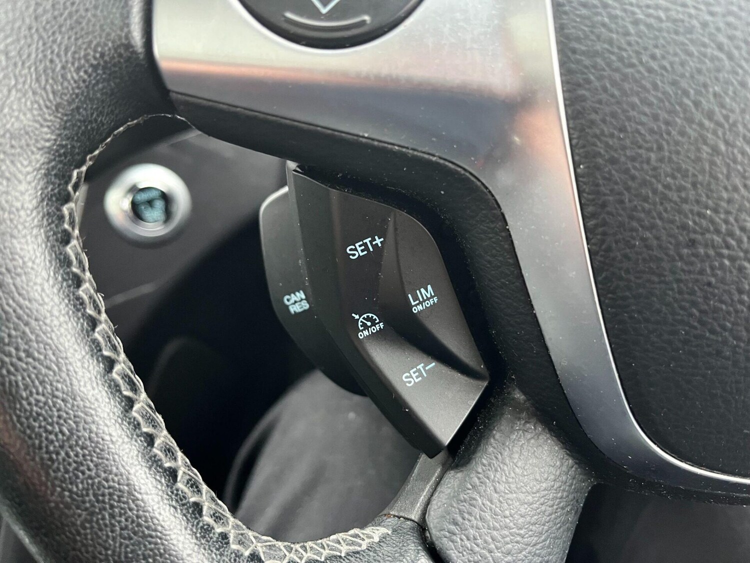 Used Ford Kuga 2016 for sale - 77418445: Photo 30