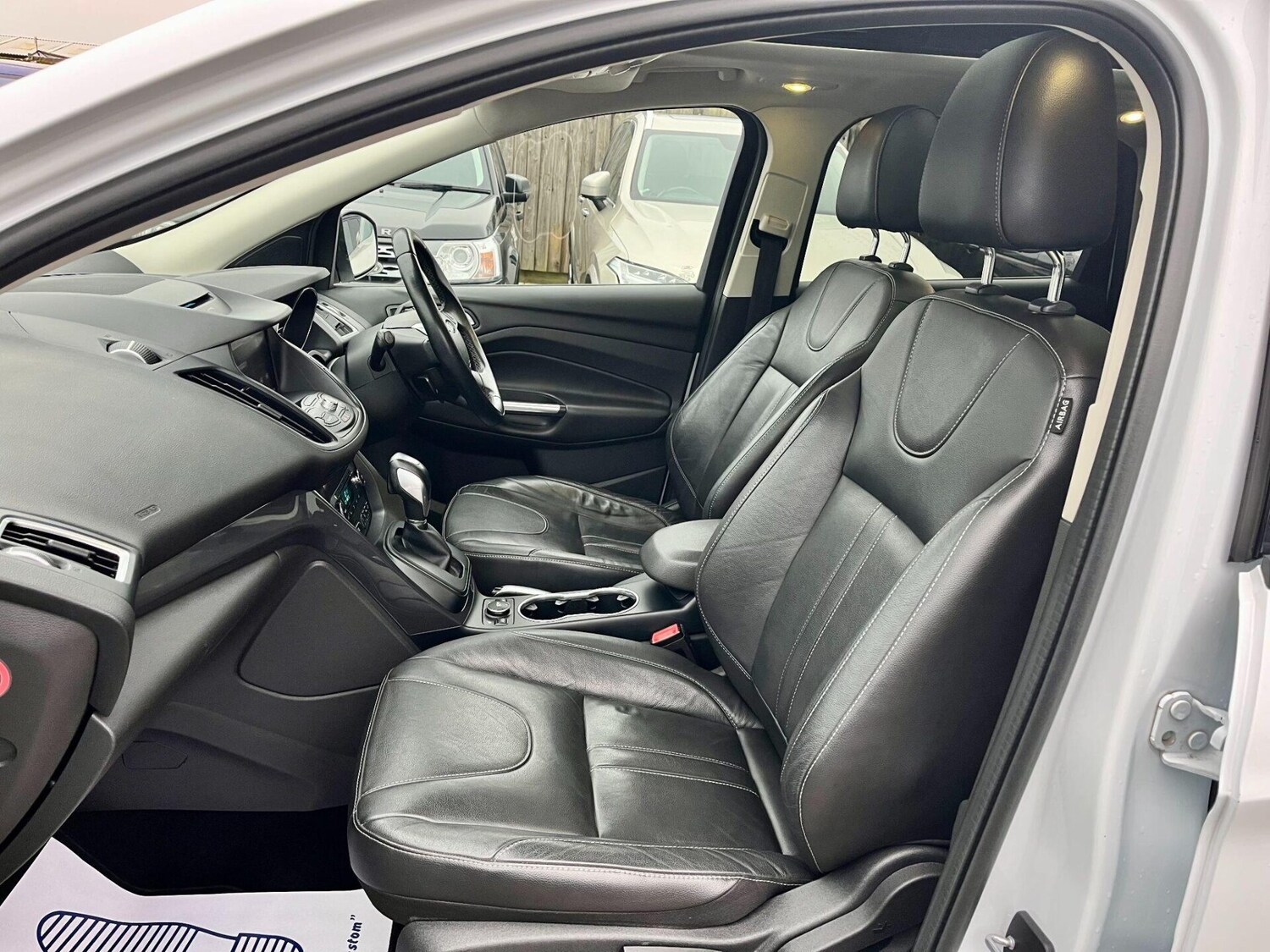 Used Ford Kuga 2016 for sale - 77418445: Photo 32