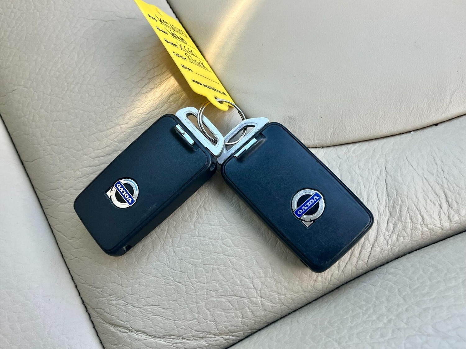 Used Volvo XC60 2013 for sale - 76958632: Photo 21