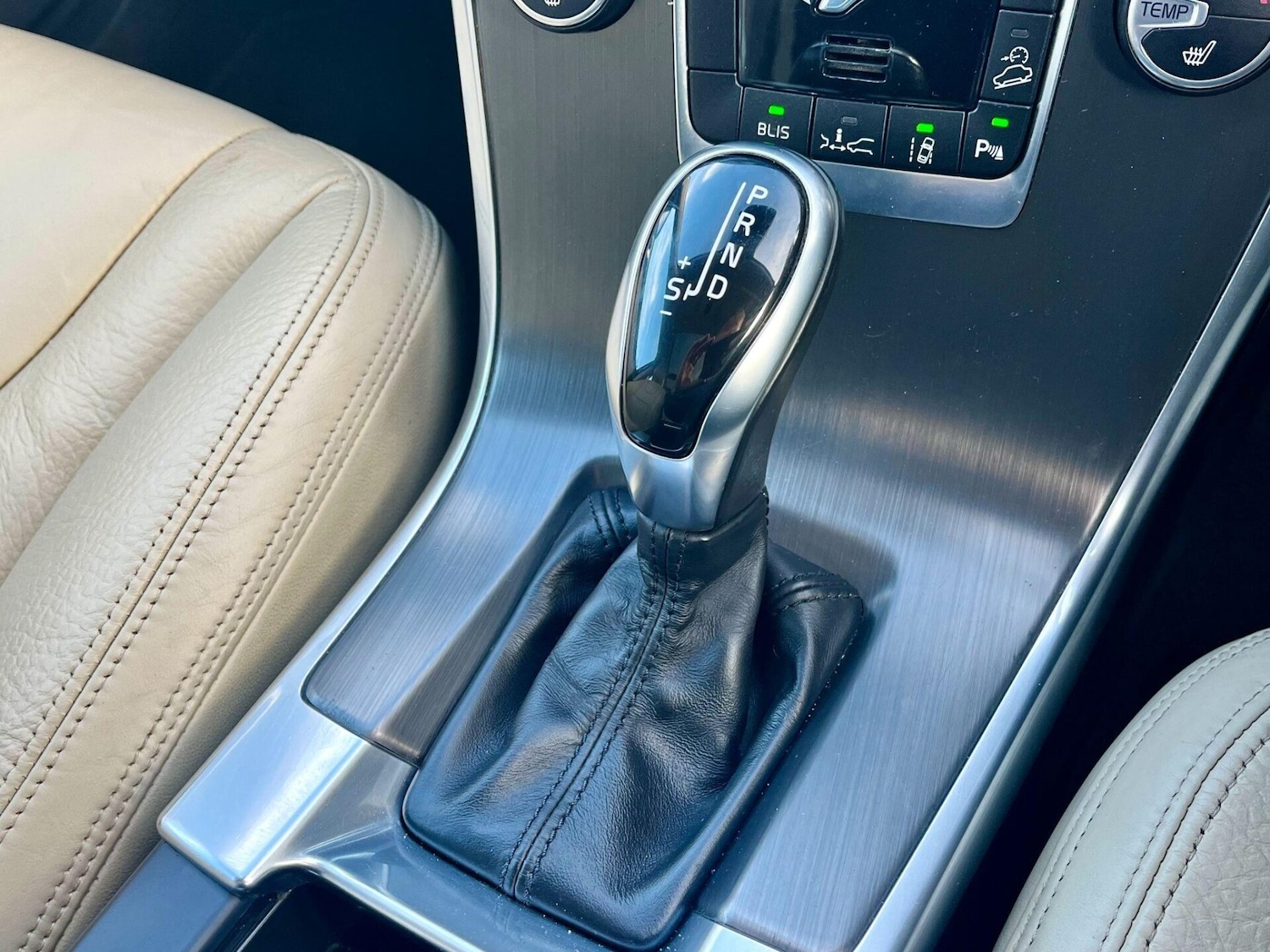 Used Volvo XC60 2013 for sale - 76958632: Photo 24