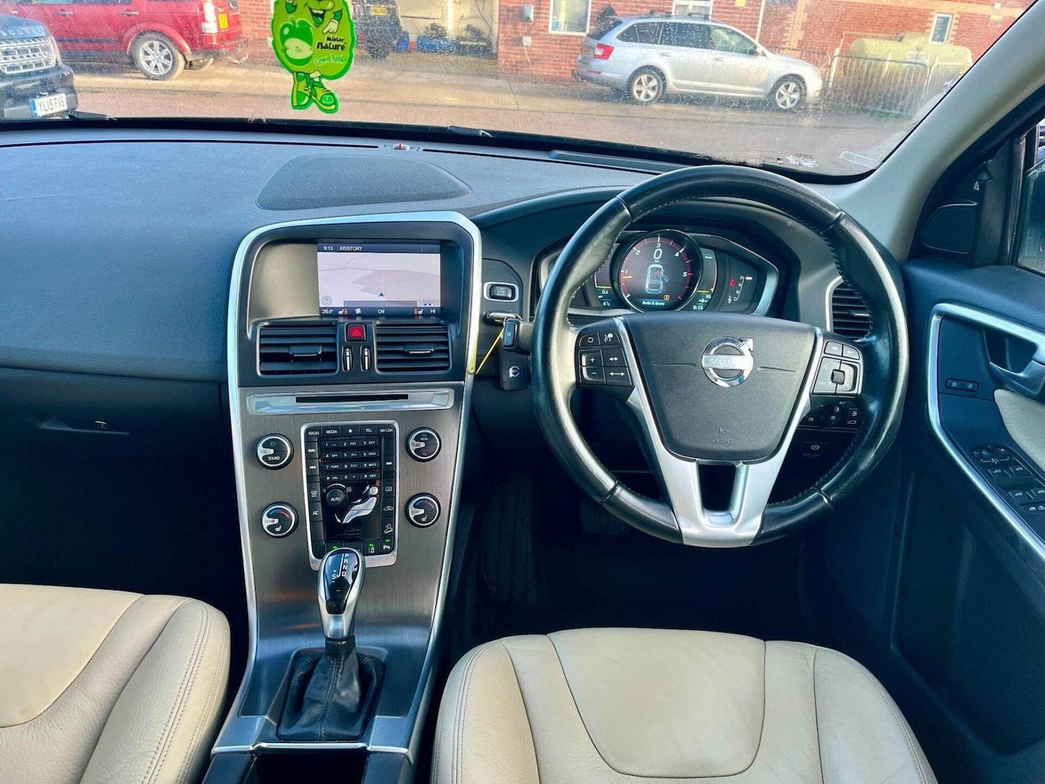 Used Volvo XC60 2013 for sale - 76958632: Photo 5