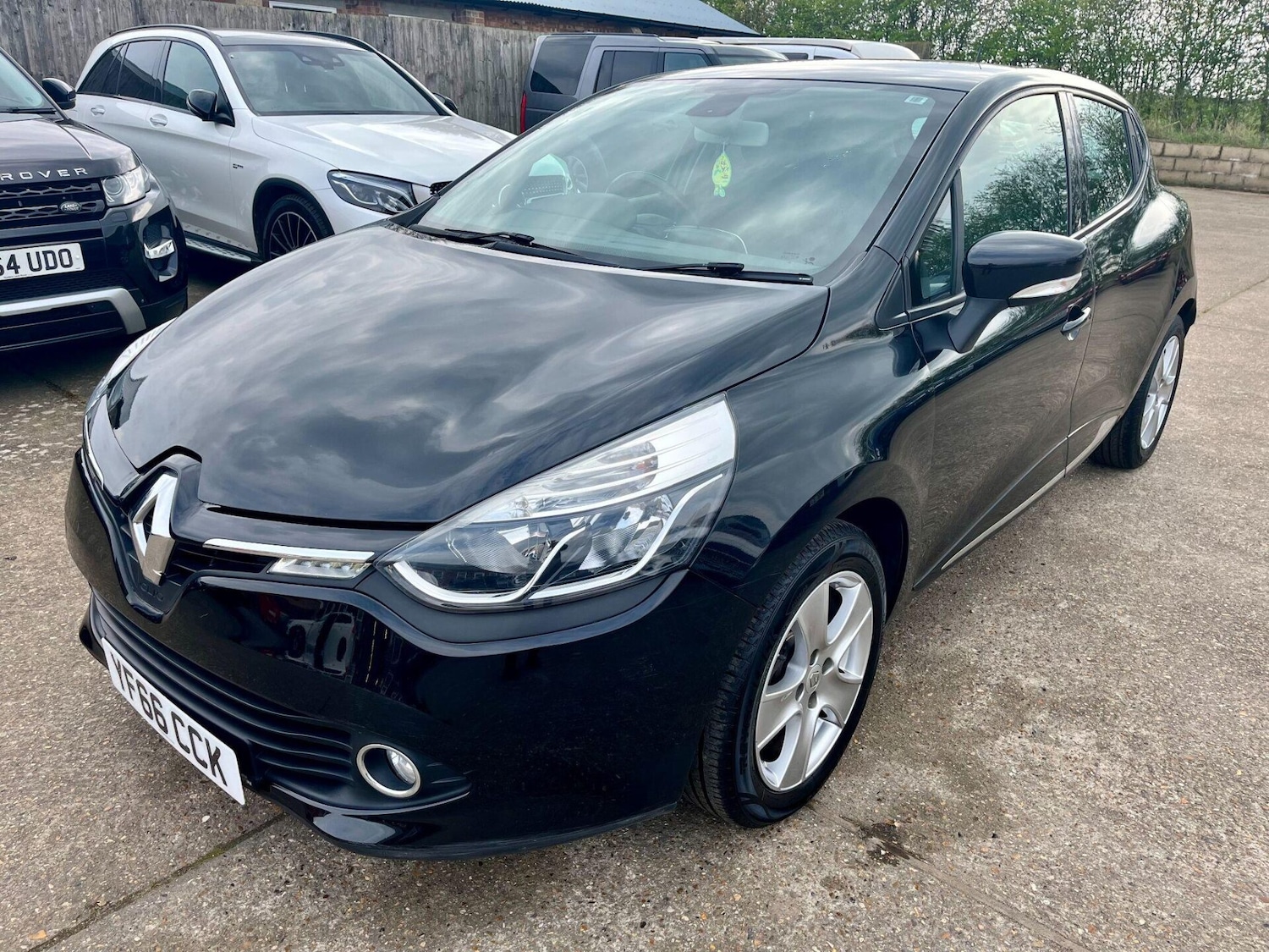 Used Renault Clio 2016 for sale - 77533834: Photo 6